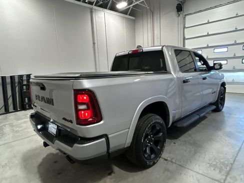 Used 2025 RAM 1500 Big Horn AWD/4WD image 6