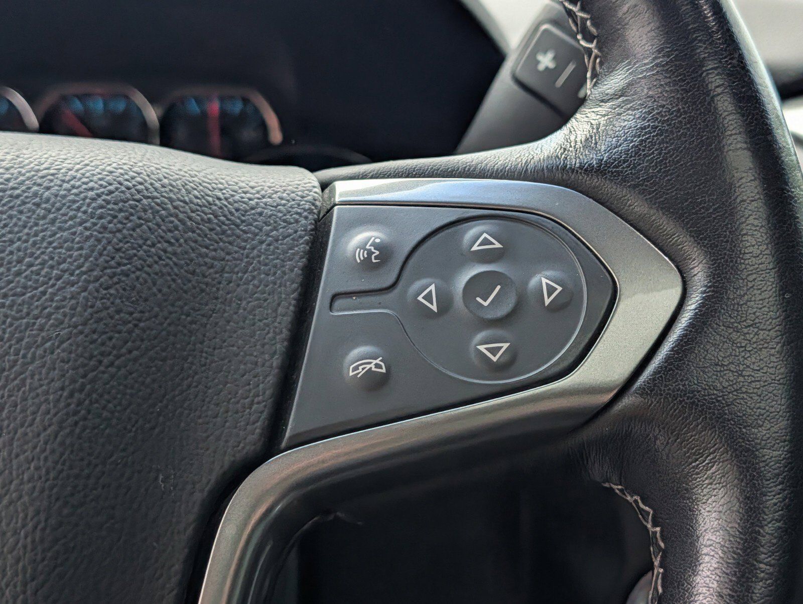 Used 2019 Chevrolet Tahoe Premier AWD/4WD image 42