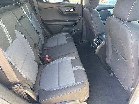 Used 2023 Chevrolet Blazer LT image 16