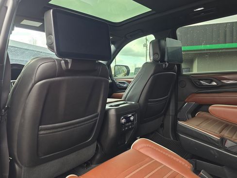 Used 2023 GMC Yukon XL Denali Ultimate image 28