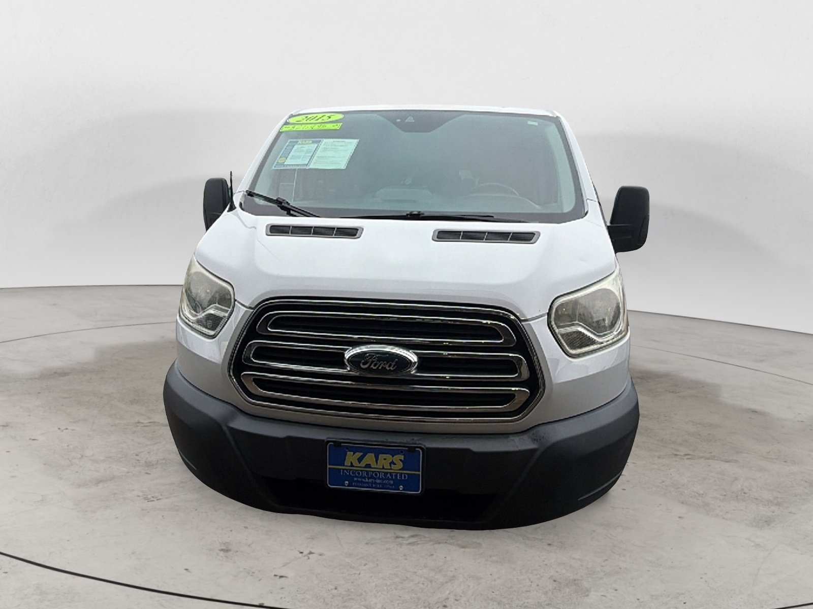 Used 2015 Ford Transit 350 XLT RWD image 2