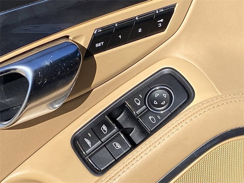 Used 2013 Porsche 911 Carrera S image 20