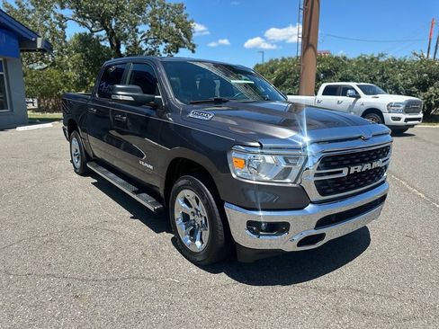 Used 2022 RAM 1500 Big Horn AWD/4WD image 12