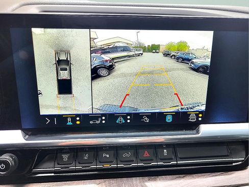 Used 2024 Chevrolet Silverado 3500 LTZ w/ LTZ Convenience Package AWD/4WD image 24
