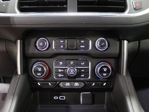 Used 2024 Chevrolet Tahoe Z71 w/ Z71 Off-Road Package image 35