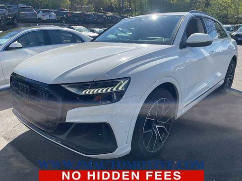 Used 2022 Audi Q8 Prestige w/ Prestige Package AWD/4WD image 1
