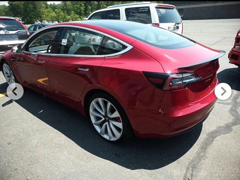 Used 2018 Tesla Model 3 Long Range AWD/4WD image 3