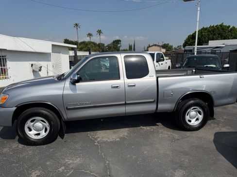 Used 2006 Toyota Tundra SR5 image 3