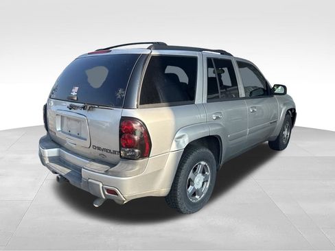 Used 2004 Chevrolet TrailBlazer LT AWD/4WD image 5