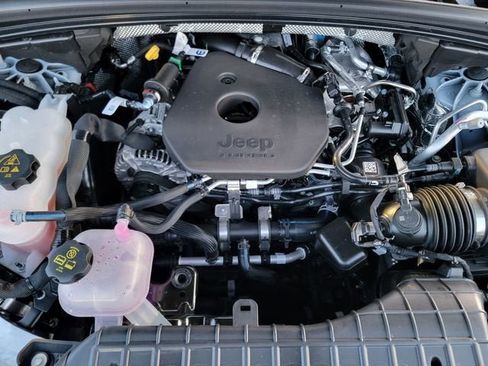 New 2026 Jeep Grand Cherokee L Limited image 37