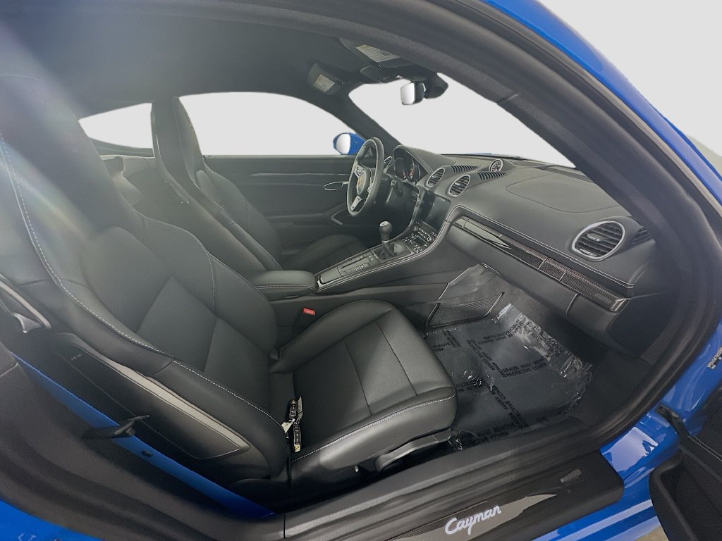 Certified 2025 Porsche 718 Cayman RWD image 25