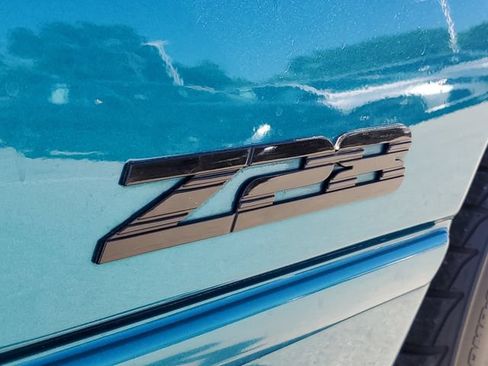 Used 1995 Chevrolet Camaro Z28 RWD image 9