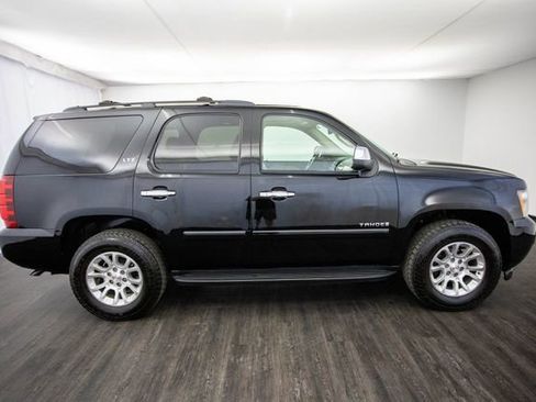 Used 2008 Chevrolet Tahoe LTZ w/ LTZ Preferred Equipment Group image 6
