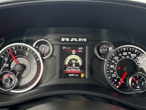 Used 2022 RAM 2500 Big Horn image 30