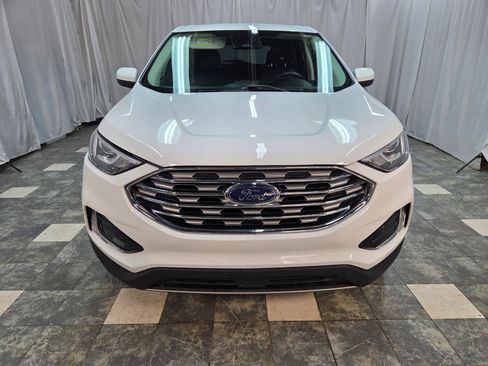 Used 2021 Ford Edge SEL image 3