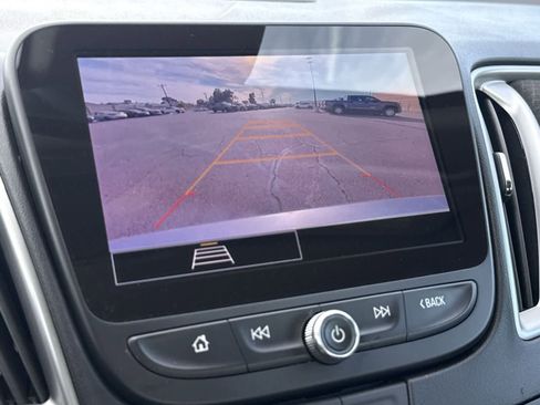 Used 2024 Chevrolet Malibu LT image 22