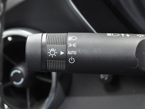 Used 2020 Chevrolet Camaro LT RWD image 26