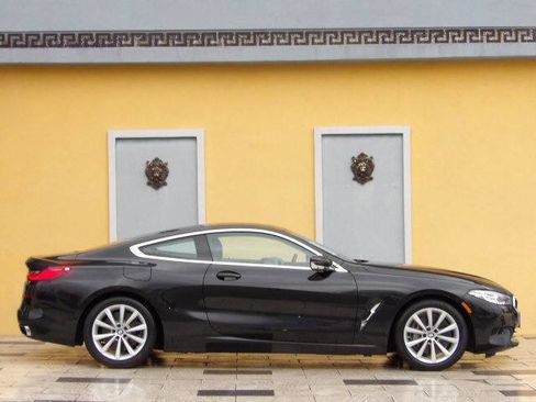Used 2020 BMW 840i xDrive Coupe w/ Driving Assistance Package image 8
