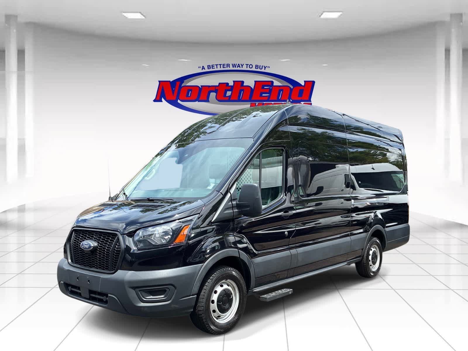 Used 2023 Ford Transit 250 148 High Roof Extended w/ Load Area Protection Package RWD image 3