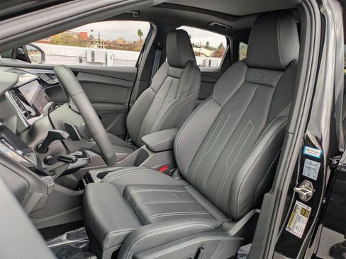 Used 2025 Audi Q4 e-tron Premium Plus w/ Premium Plus image 30