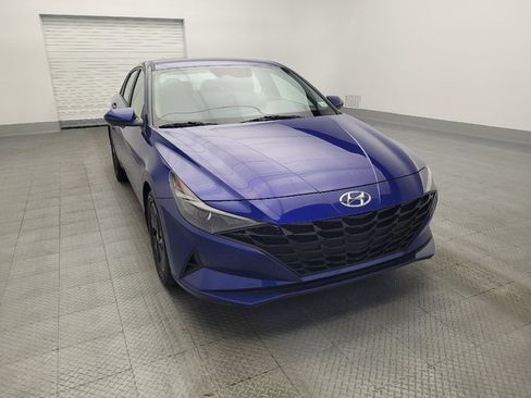 Used 2022 Hyundai Elantra SEL image 14