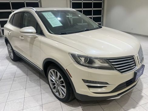 Used 2018 Lincoln MKC Reserve FWD image 7