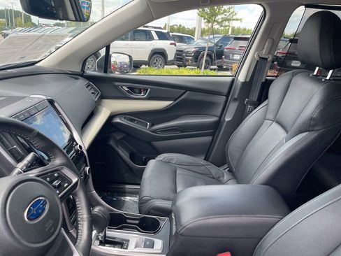 Used 2019 Subaru Ascent Limited AWD/4WD image 17