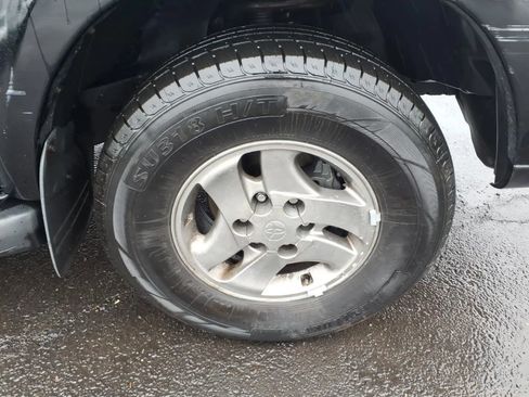 Used 2002 Toyota Sequoia Limited image 9