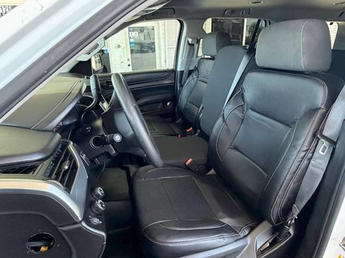 Used 2016 Chevrolet Tahoe 4WD image 9