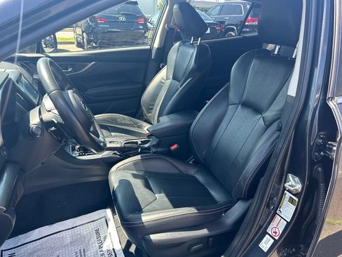 Used 2019 Subaru Crosstrek 2.0i Limited w/ Moonroof Package w/Navigation AWD/4WD image 14
