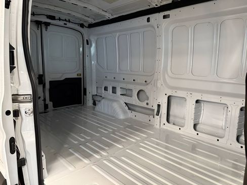 New 2026 Ford Transit 250 148 Medium Roof Extended AWD image 15