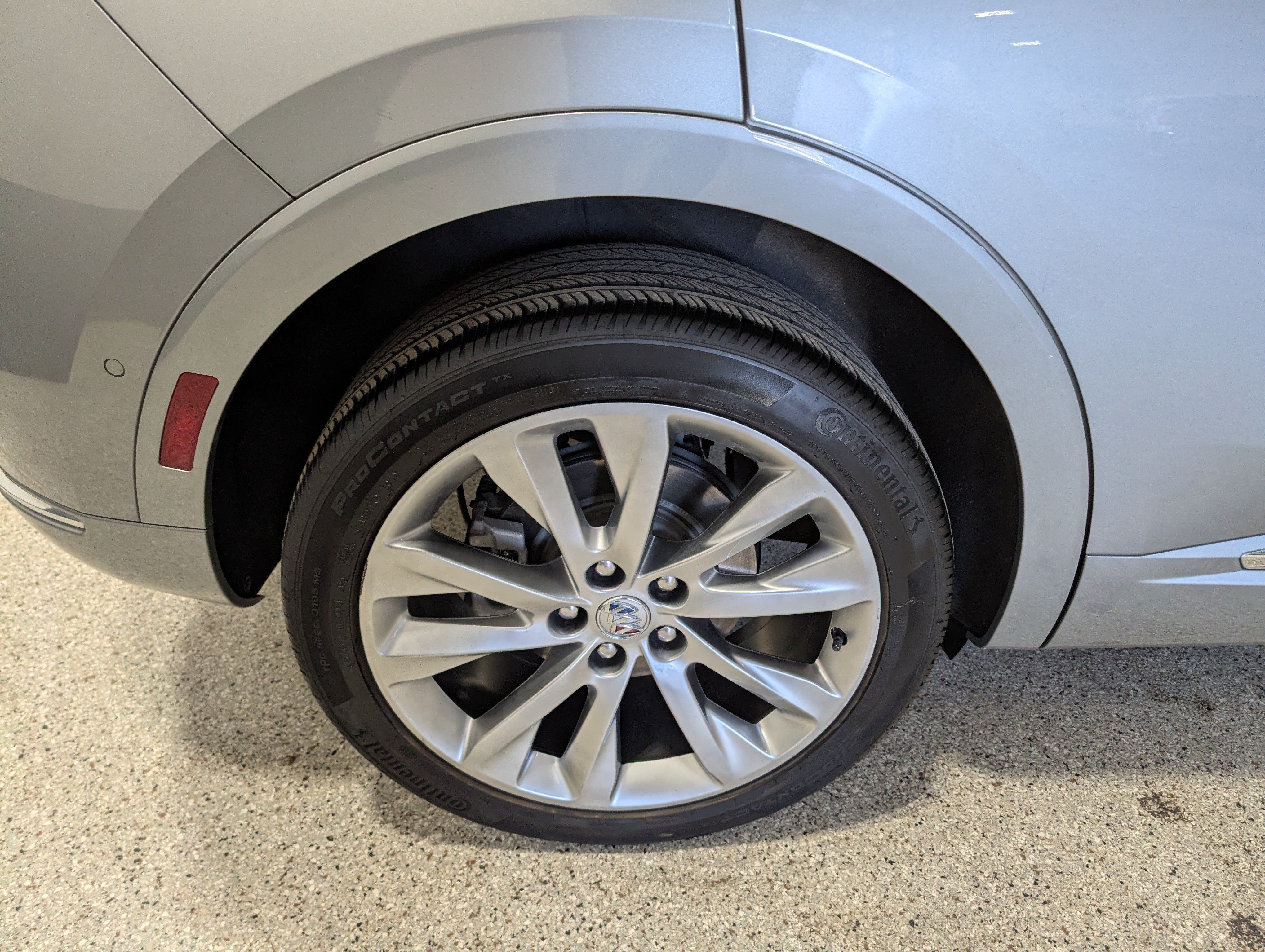 Used 2023 Buick Envision Avenir AWD/4WD image 11