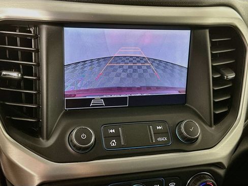 Used 2020 GMC Acadia SLE FWD image 20