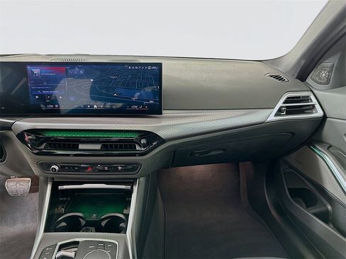 Used 2025 BMW M340i image 20