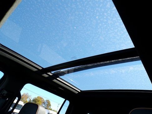 Used 2023 GMC Yukon XL AT4 w/ AT4 Premium Plus Package image 35