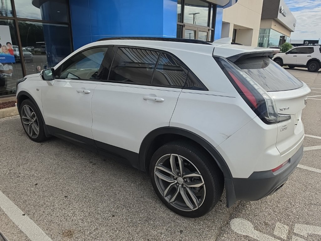 Used 2023 Cadillac XT4 Sport FWD image 7