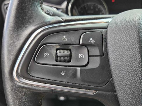 Used 2023 Buick Encore GX Preferred FWD image 29