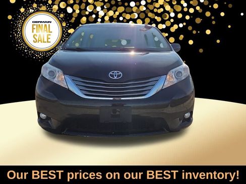 Used 2017 Toyota Sienna XLE image 3