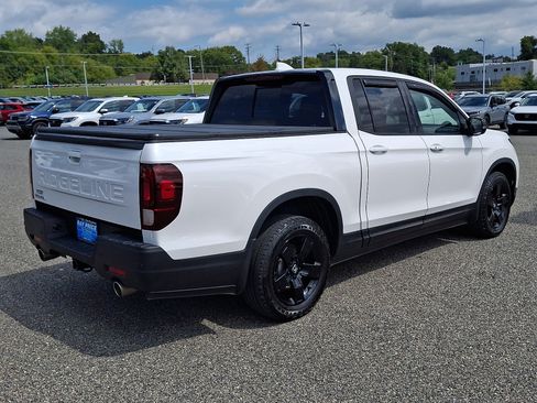 Used 2025 Honda Ridgeline Black Edition image 7