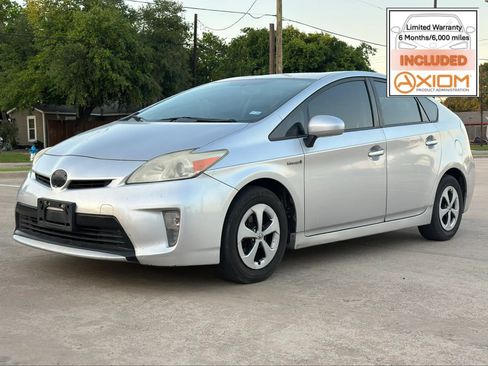Used 2014 Toyota Prius Three FWD image 1