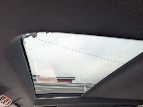 Used 2017 BMW X1 xDrive28i image 24