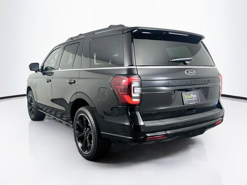 Used 2024 Ford Expedition Limited AWD/4WD image 5