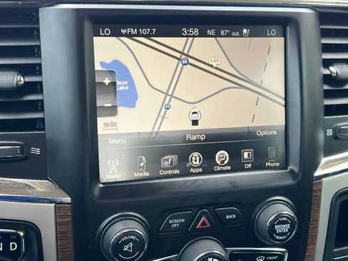 Used 2016 RAM 1500 Laramie AWD/4WD image 24