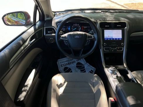 Used 2020 Ford Fusion S FWD image 31