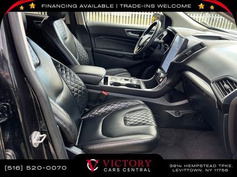 Used 2023 Ford Edge Titanium image 22