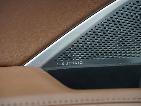 Used 2022 Acura MDX SH-AWD w/ Technology Package image 34