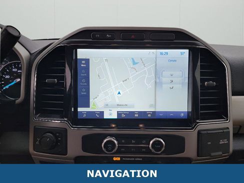 Used 2022 Ford F350 Lariat w/ Chrome Package image 5