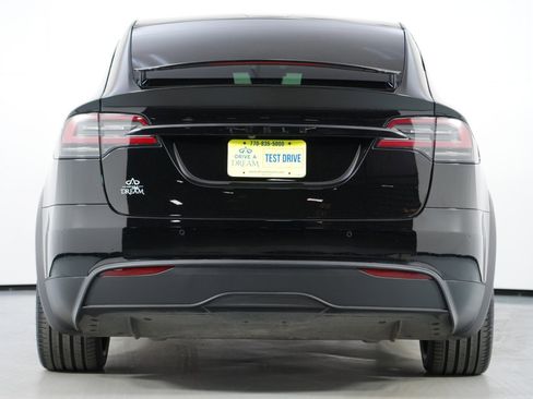 Used 2023 Tesla Model X image 11