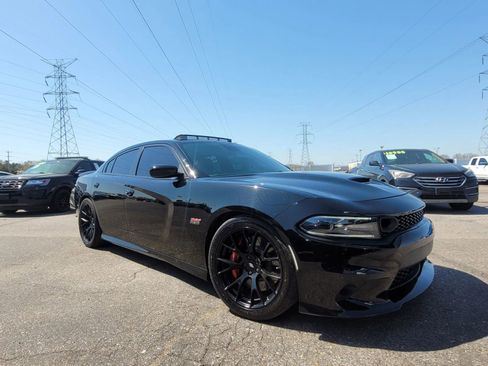 Used 2019 Dodge Charger Scat Pack w/ Dynamics Package image 38