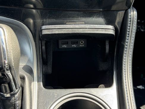 Used 2016 Nissan Maxima SR FWD image 15